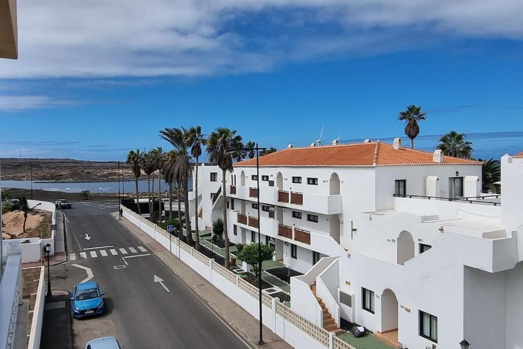 קורלחו Gilda: Beautiful Spacious Apartment. Seaview From Rooftop Terrace מראה חיצוני תמונה