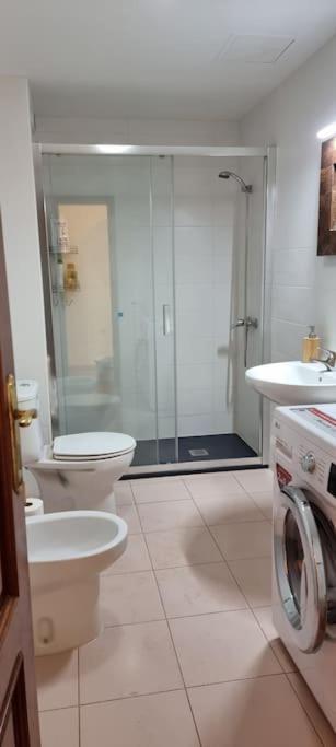 קורלחו Gilda: Beautiful Spacious Apartment. Seaview From Rooftop Terrace מראה חיצוני תמונה